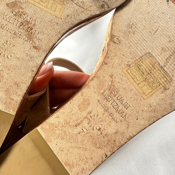 Stuart Weitzman wedge sandals patent cork nude size 7 - Picture 11 of 12
